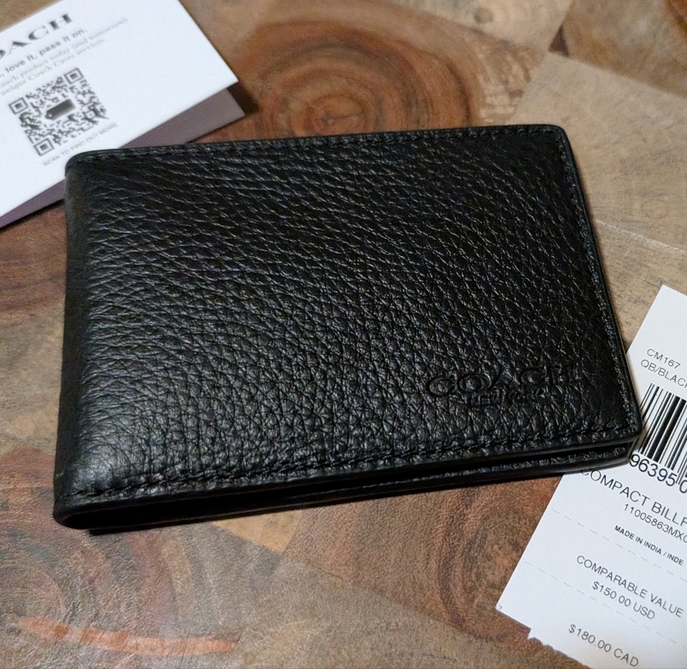 Coach Pebbled Leather Compact Billfold Wallet Nwt ❤️ - Picture 1 of 7